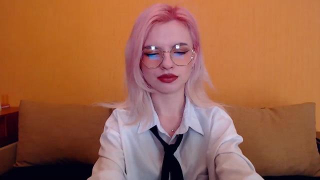 Gallery image thumbnail from Erineys's myfreecams stream on, 02/17/2024, 15:39 image 5 of 20