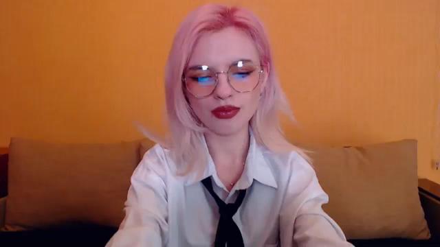 Gallery image thumbnail from Erineys's myfreecams stream on, 02/17/2024, 15:39 image 10 of 20