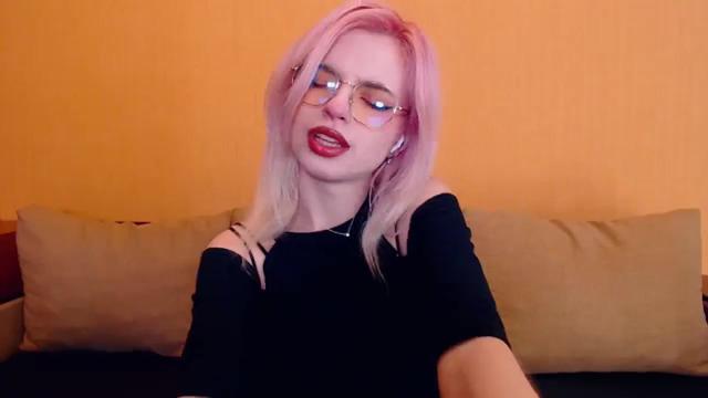 Gallery image thumbnail from Erineys's myfreecams stream on, 02/18/2024, 15:30 image 9 of 20