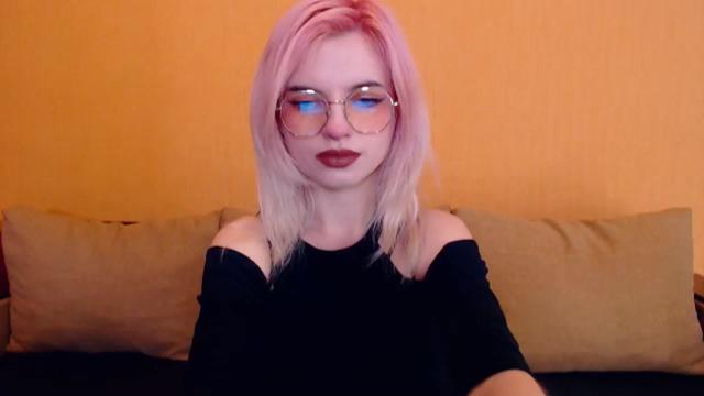 Gallery image thumbnail from Erineys's myfreecams stream on, 02/18/2024, 16:13 image 17 of 20
