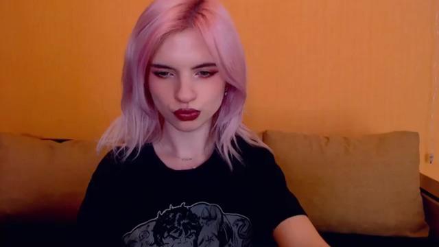 Gallery image thumbnail from Erineys's myfreecams stream on, 02/29/2024, 18:16 image 19 of 20