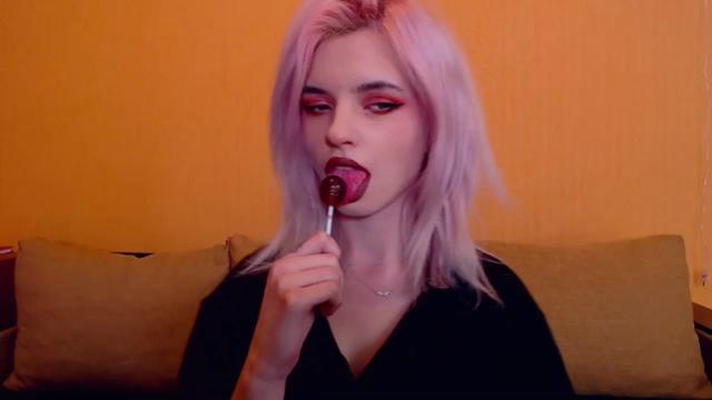 Gallery image thumbnail from Erineys's myfreecams stream on, 03/02/2024, 16:12 image 4 of 20