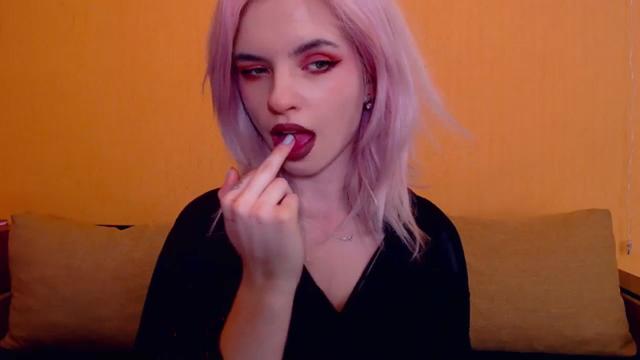Gallery image thumbnail from Erineys's myfreecams stream on, 03/02/2024, 17:05 image 12 of 20