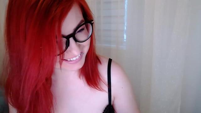 Gallery image thumbnail from EvaStar19's myfreecams stream on, 12/23/2022, 14:11 image 19 of 20