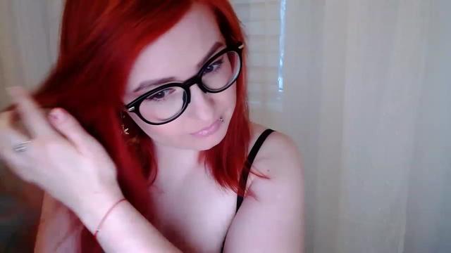 Gallery image thumbnail from EvaStar19's myfreecams stream on, 12/23/2022, 14:11 image 18 of 20