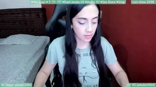 Gallery image thumbnail from Evi3_'s myfreecams stream on, 11/17/2022, 10:37 image 13 of 20
