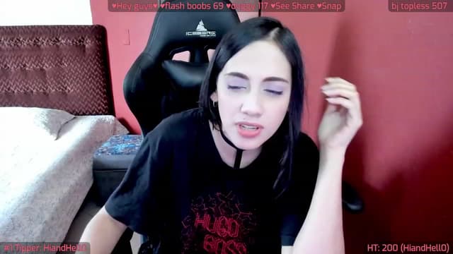 Gallery image thumbnail from Evi3_'s myfreecams stream on, 11/29/2022, 15:32 image 11 of 20