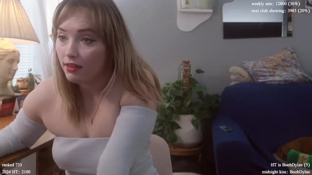 Gallery image thumbnail from Femme's myfreecams stream on, 01/30/2024, 19:13 image 7 of 20