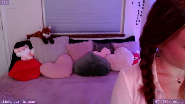 Gallery image thumbnail from Fiona's myfreecams stream on, 02/08/2024, 07:53 image 13 of 20