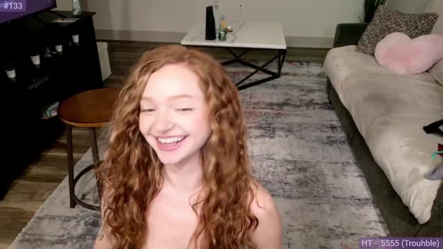 Gallery image thumbnail from Fiona's myfreecams stream on, 04/21/2024, 11:31 image 15 of 20