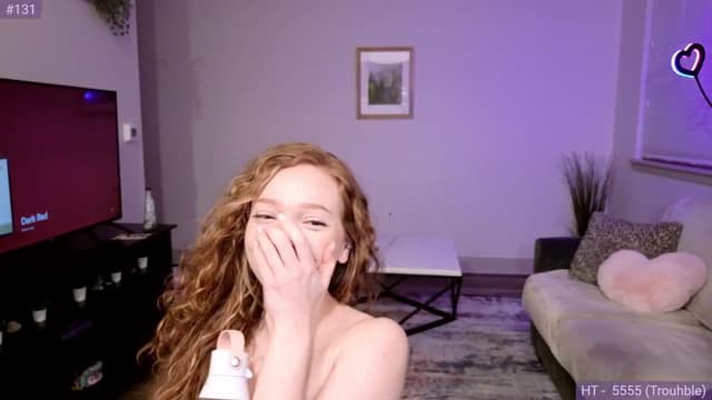 Gallery image thumbnail from Fiona's myfreecams stream on, 04/21/2024, 11:31 image 19 of 20