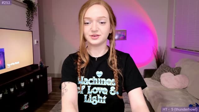 Gallery image thumbnail from Fiona's myfreecams stream on, 05/02/2024, 08:50 image 1 of 20