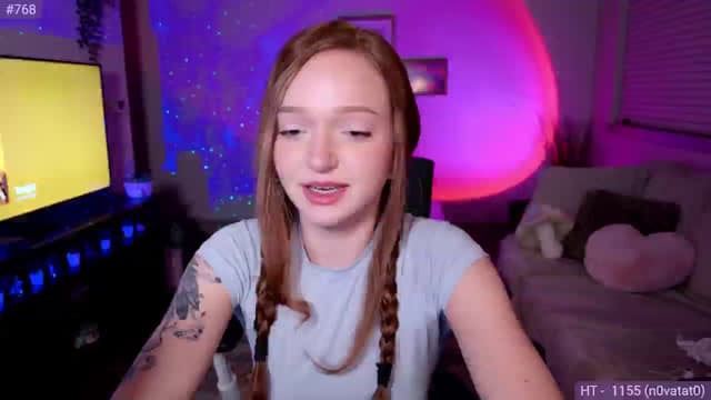 Gallery image thumbnail from Fiona's myfreecams stream on, 06/07/2024, 08:02 image 14 of 20