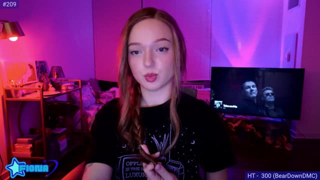 Gallery image thumbnail from Fiona's myfreecams stream on, 01/15/2025, 10:13 image 12 of 20