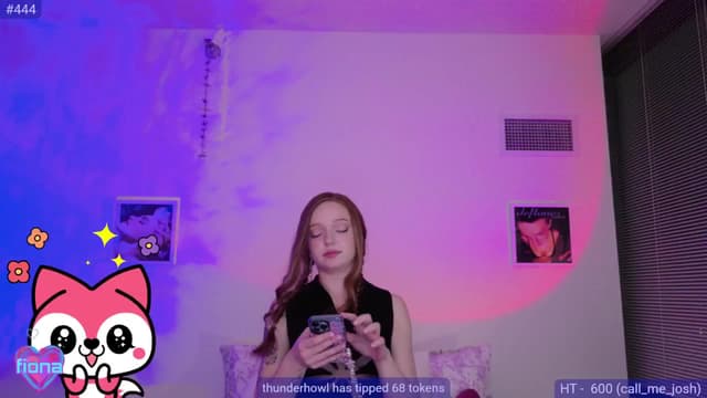 Gallery image thumbnail from Fiona's myfreecams stream on, 04/19/2025, 09:11 image 12 of 20