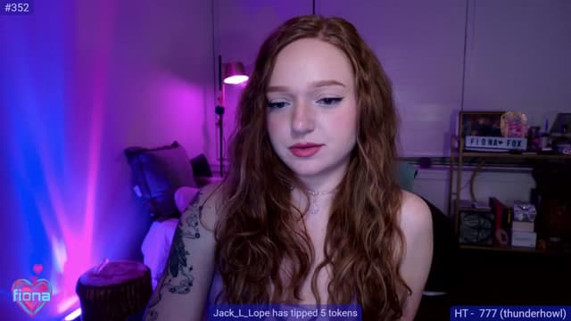 Gallery image thumbnail from Fiona's myfreecams stream on, 05/24/2025, 09:39 image 4 of 20