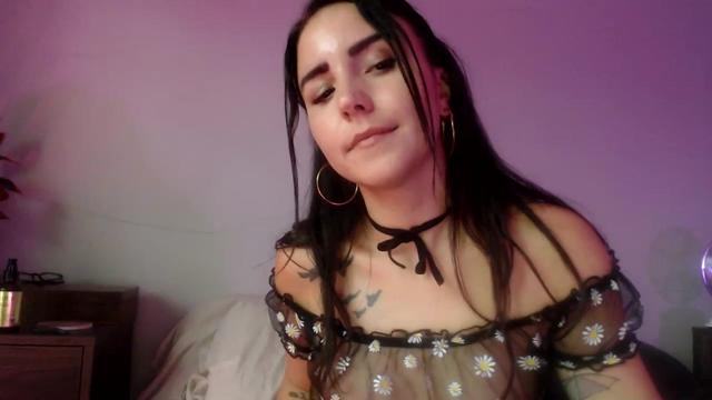 Gallery image thumbnail from Goddess_Lx's myfreecams stream on, 08/26/2023, 01:08 image 13 of 20