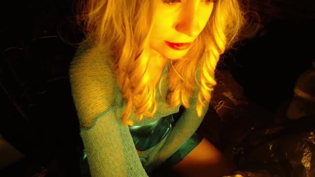 Gallery image thumbnail from H0NEY's myfreecams stream on, 09/09/2025, 02:30 image 9 of 20