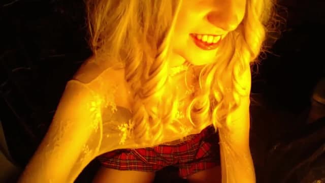 Gallery image thumbnail from H0NEY's myfreecams stream on, 09/15/2025, 12:13 image 16 of 20