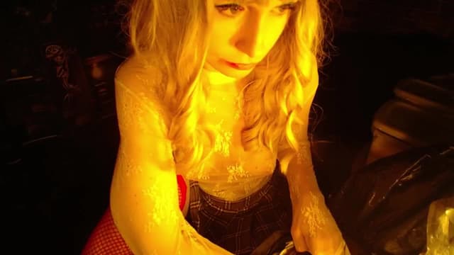 Gallery image thumbnail from H0NEY's myfreecams stream on, 09/20/2025, 16:08 image 18 of 20