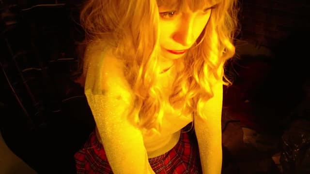 Gallery image thumbnail from H0NEY's myfreecams stream on, 11/20/2025, 23:52 image 6 of 20