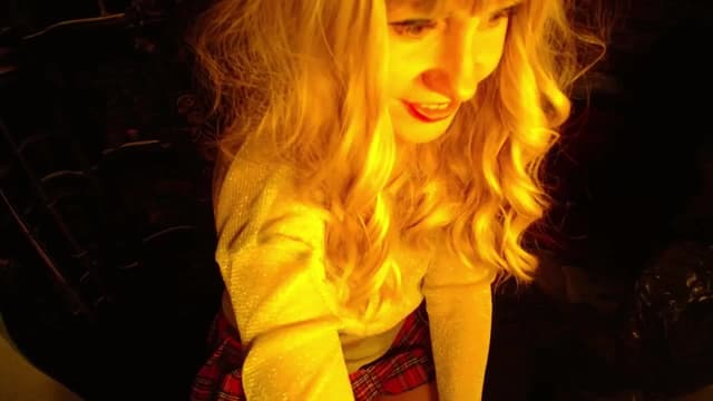Gallery image thumbnail from H0NEY's myfreecams stream on, 11/21/2025, 03:23 image 17 of 20