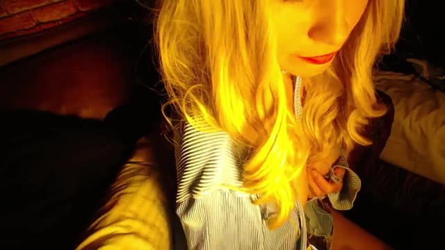 Gallery image thumbnail from H0NEY's myfreecams stream on, 03/22/2026, 16:16 image 7 of 20
