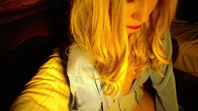 Gallery image thumbnail from H0NEY's myfreecams stream on, 03/24/2026, 12:41 image 16 of 20