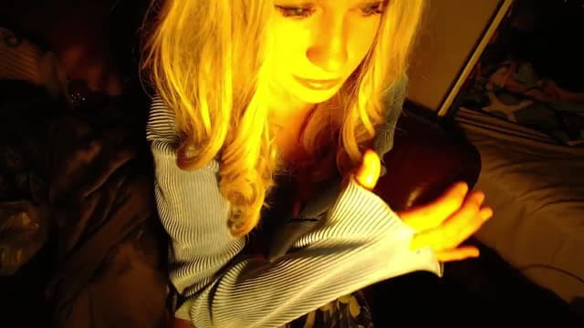Gallery image thumbnail from H0NEY's myfreecams stream on, 04/19/2026, 10:02 image 17 of 20