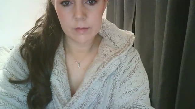 Gallery image thumbnail from H3HHH's myfreecams stream on, 01/30/2023, 19:37 image 11 of 20