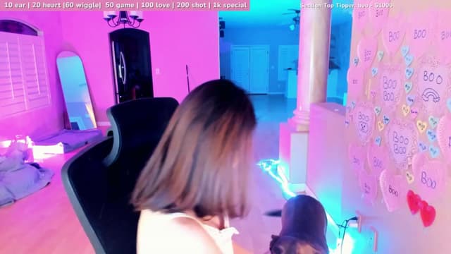 Gallery image thumbnail from Haru_'s myfreecams stream on, 03/10/2025, 05:50 image 17 of 20