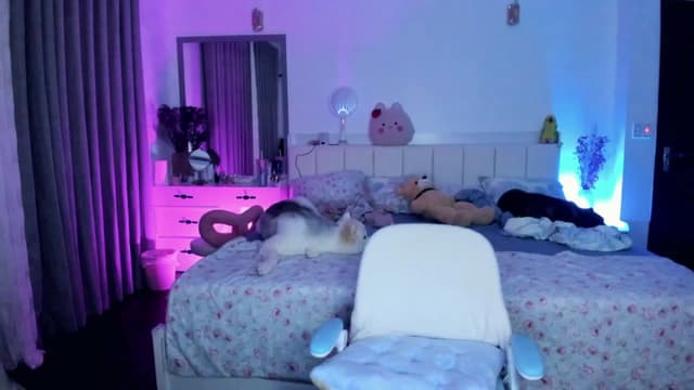 Gallery image thumbnail from Haru_'s myfreecams stream on, 06/21/2025, 05:25 image 1 of 20