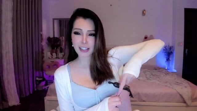 Gallery image thumbnail from Haru_'s myfreecams stream on, 09/14/2025, 04:51 image 9 of 20