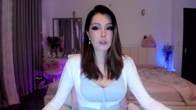 Gallery image thumbnail from Haru_'s myfreecams stream on, 09/14/2025, 04:51 image 7 of 20