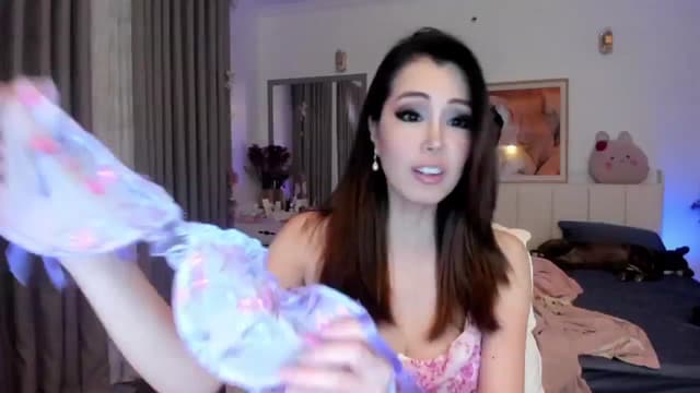 Gallery image thumbnail from Haru_'s myfreecams stream on, 11/04/2025, 06:36 image 9 of 20