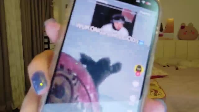 Gallery image thumbnail from Haru_'s myfreecams stream on, 03/03/2026, 06:08 image 16 of 20