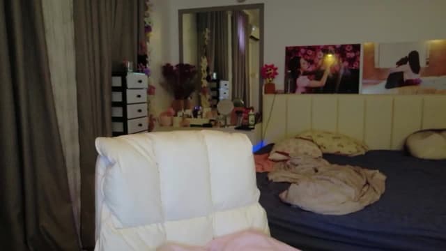 Gallery image thumbnail from Haru_'s myfreecams stream on, 03/08/2026, 06:26 image 15 of 20