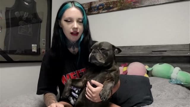 Gallery image thumbnail from Hxzel's myfreecams stream on, 06/23/2025, 01:41 image 14 of 20