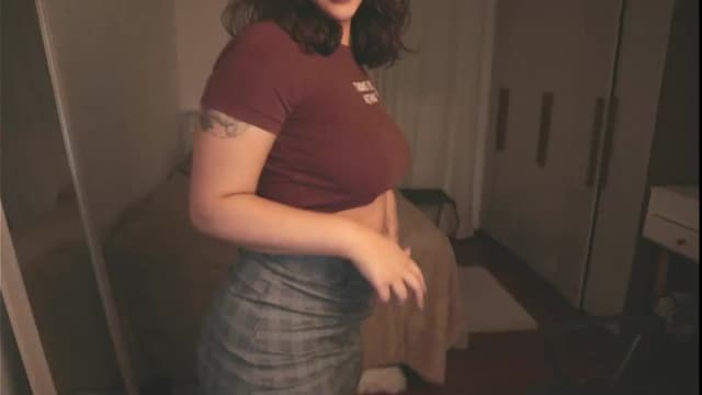 Gallery image thumbnail from Iris_'s myfreecams stream on, 07/19/2024, 24:25 image 20 of 20