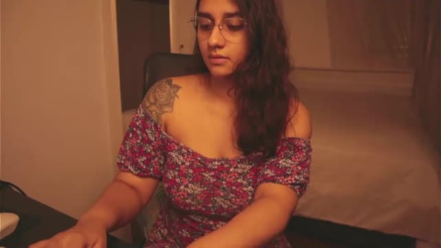 Gallery image thumbnail from Iris_'s myfreecams stream on, 03/12/2025, 08:04 image 18 of 20