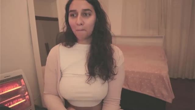 Gallery image thumbnail from Iris_'s myfreecams stream on, 06/13/2025, 07:03 image 4 of 20