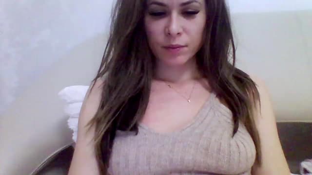 Gallery image thumbnail from Isa__'s myfreecams stream on, 11/27/2022, 20:54 image 7 of 20