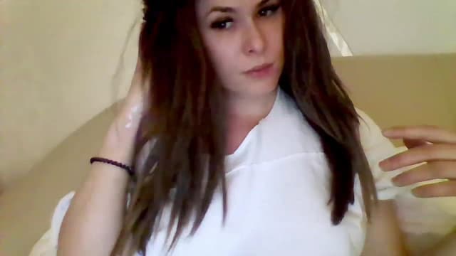 Gallery image thumbnail from Isa__'s myfreecams stream on, 12/29/2022, 19:29 image 3 of 20