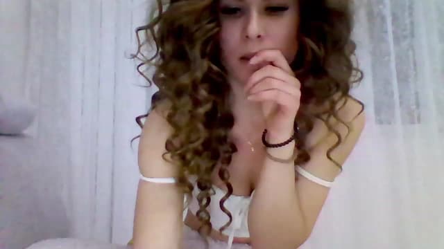 Gallery image thumbnail from Isa__'s myfreecams stream on, 12/30/2022, 21:52 image 12 of 20