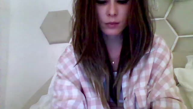 Gallery image thumbnail from Isa__'s myfreecams stream on, 05/14/2023, 21:02 image 1 of 20