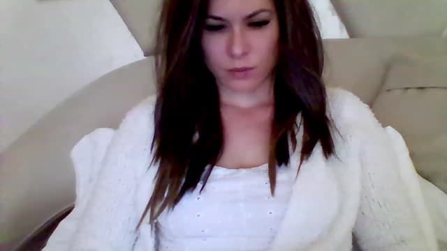 Gallery image thumbnail from Isa__'s myfreecams stream on, 05/16/2023, 02:36 image 1 of 20