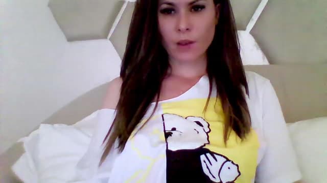 Gallery image thumbnail from Isa__'s myfreecams stream on, 06/16/2023, 02:55 image 2 of 20