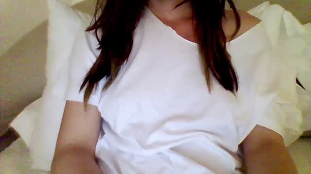 Gallery image thumbnail from Isa__'s myfreecams stream on, 07/26/2023, 20:39 image 5 of 20