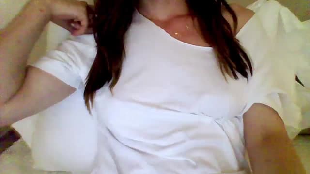 Gallery image thumbnail from Isa__'s myfreecams stream on, 07/26/2023, 20:39 image 12 of 20