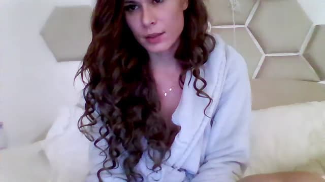 Gallery image thumbnail from Isa__'s myfreecams stream on, 09/25/2023, 22:33 image 1 of 20